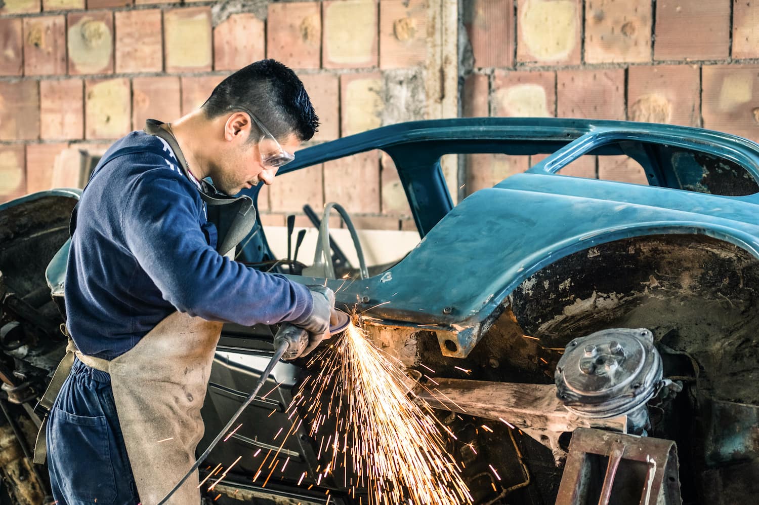 Comparing Car Rotisseries to Traditional Car Restoration