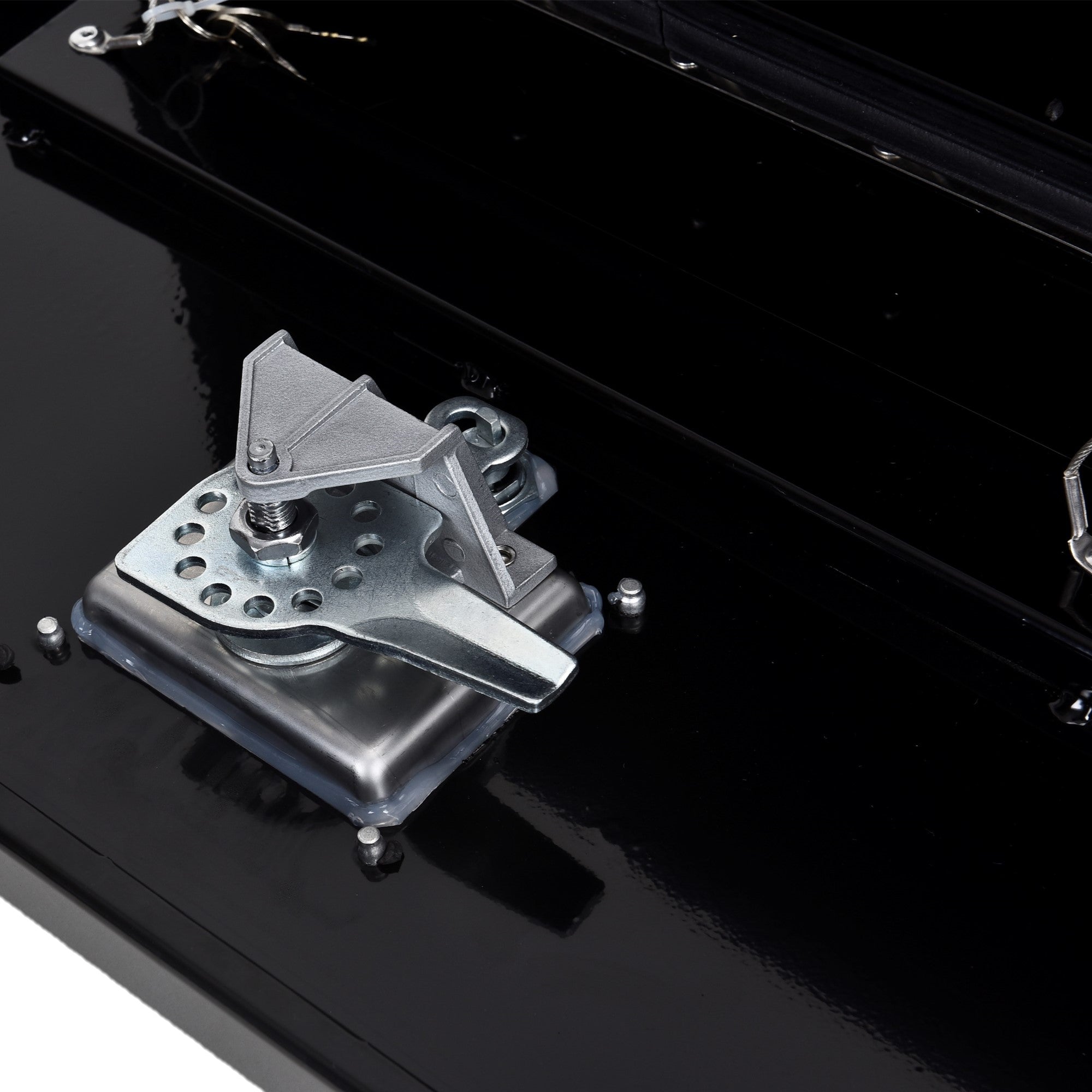 Ideal for Saving Space in the Truck Bed